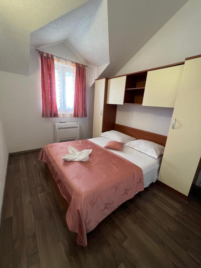 Villa Marina - Sea View Бол Экстерьер фото