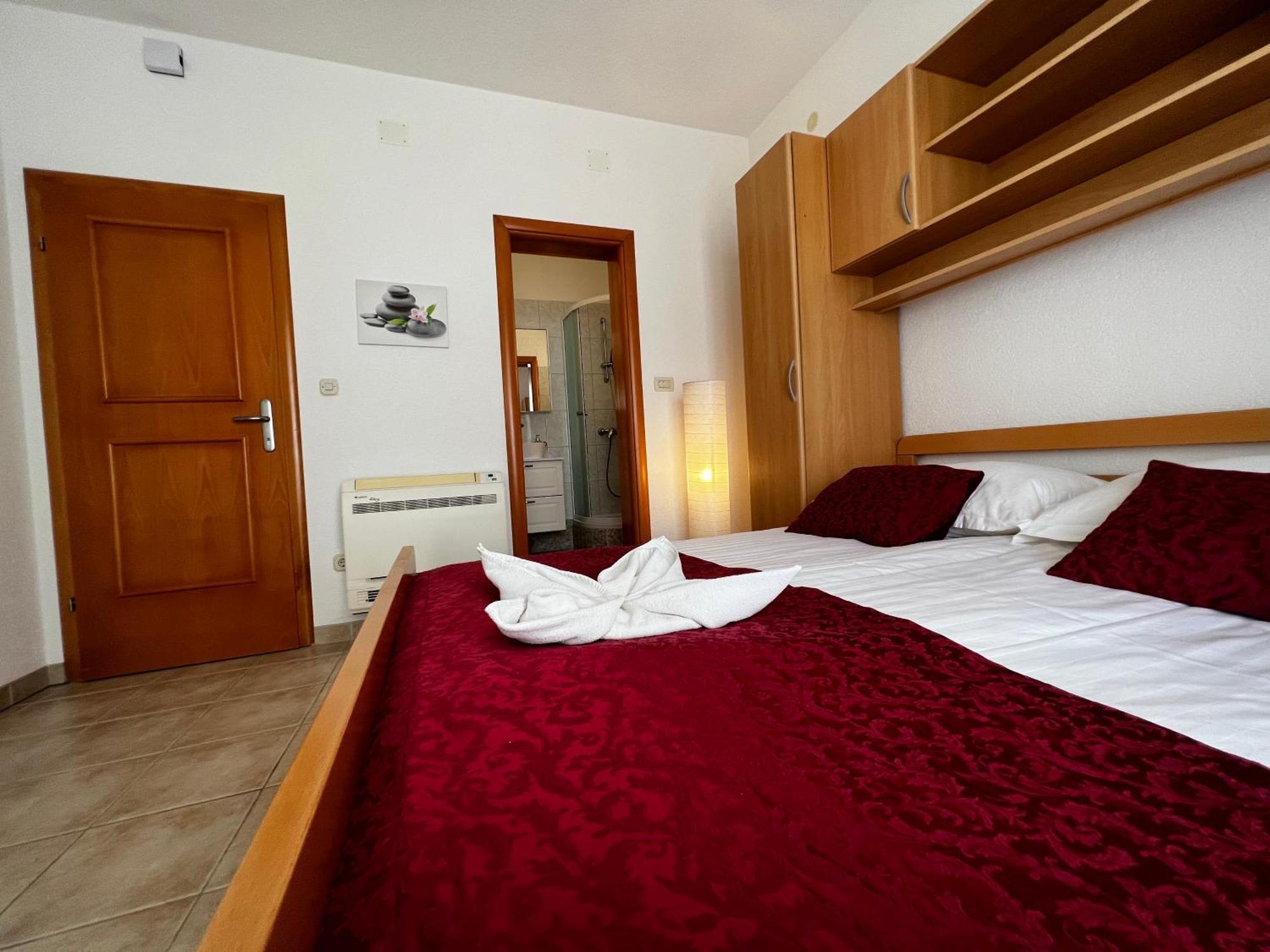 Villa Marina - Sea View Бол Экстерьер фото